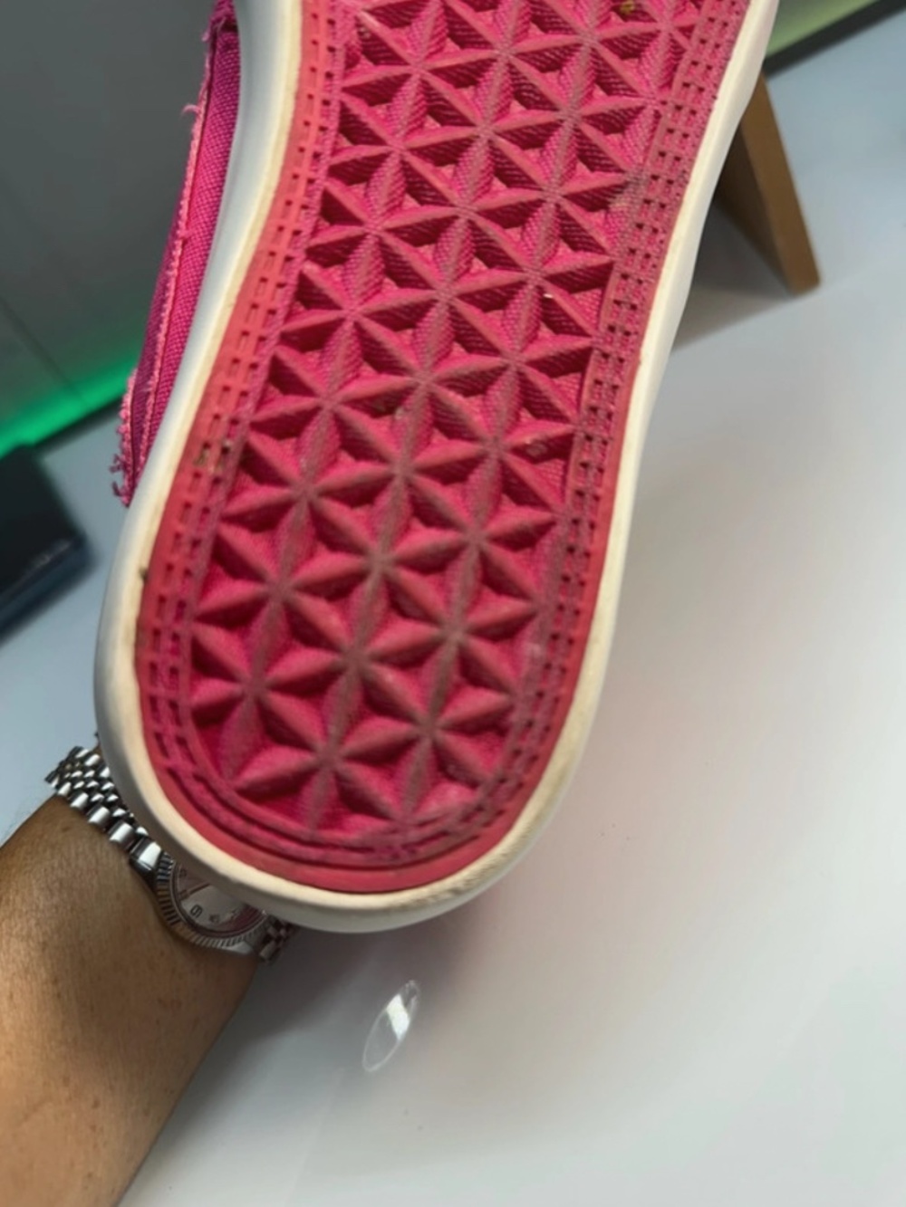 Corkys "Babalu" Hot Pink Slip-On Sneakers, size 9 (A04) - Picture 9 of 14